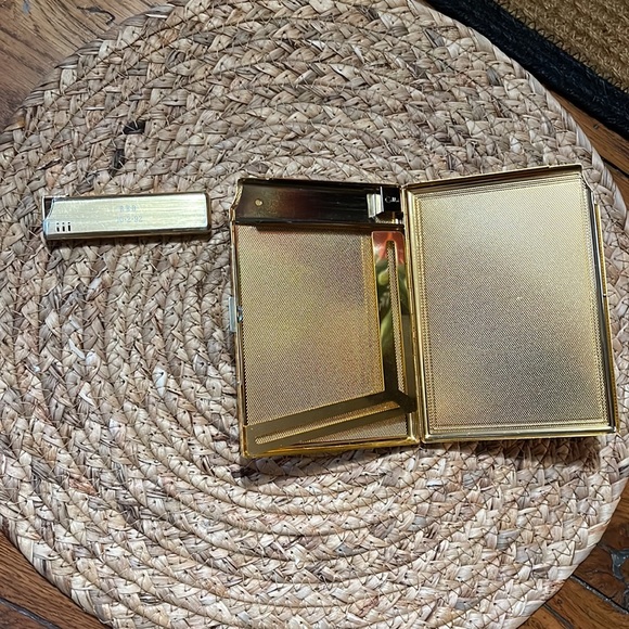 Vintage Colibri Cigarette Case w Peacocks & Built-In Lighter Initialed KGB - Picture 11 of 17
